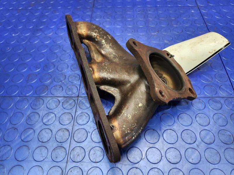 2017 Nissan Maxima Exhaust Manifold