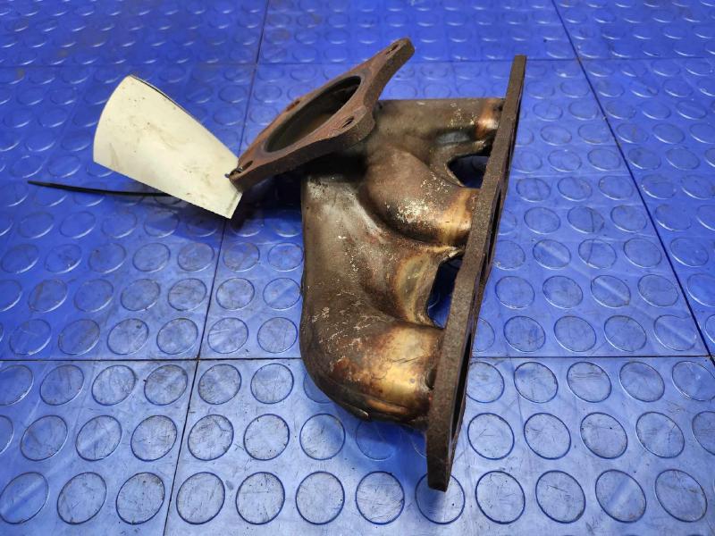 2017 Nissan Maxima Exhaust Manifold