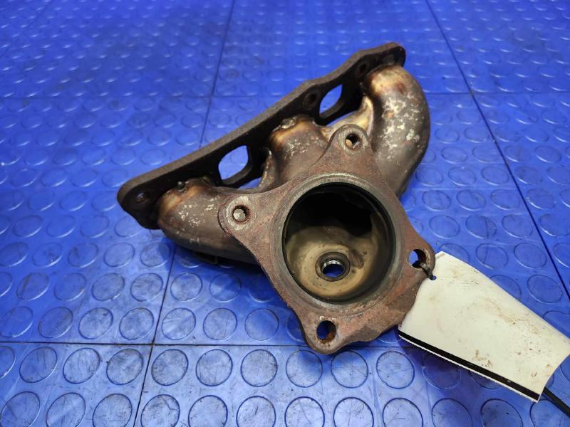 2017 Nissan Maxima Exhaust Manifold