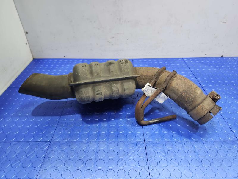 2018 Ford Expedition Muffler
