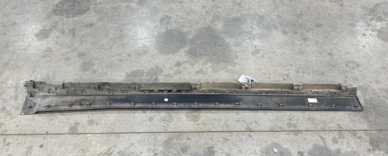 2011 Ford Explorer Rocker Moulding