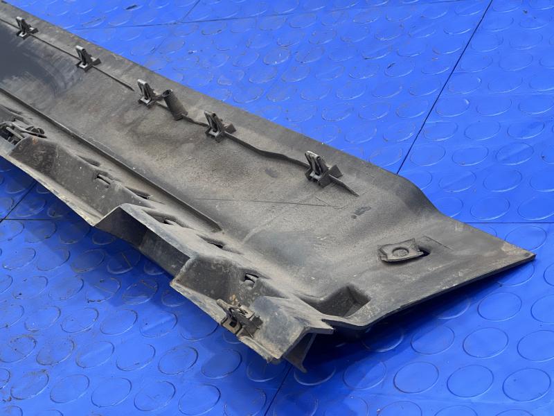 2011 Ford Explorer Rocker Moulding