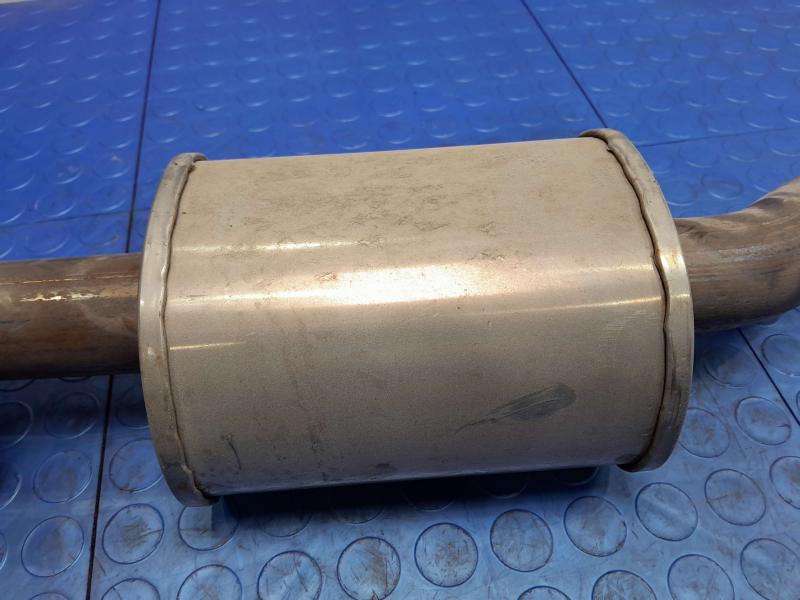 2018-2023 Kia Rio 1.6L Center Intermediate Exhaust Muffler OEM 28650H9300