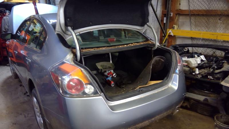 2001 Chevrolet Tracker Crossmember/Cradle/Undercarria