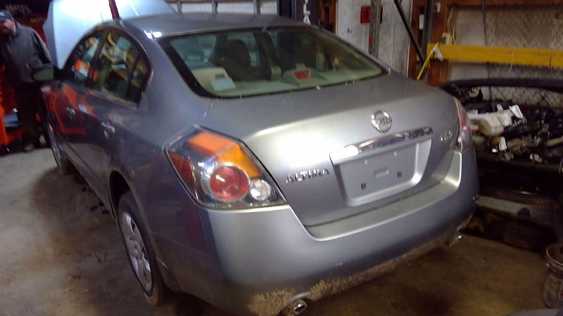 2001 Chevrolet Tracker Crossmember/Cradle/Undercarria