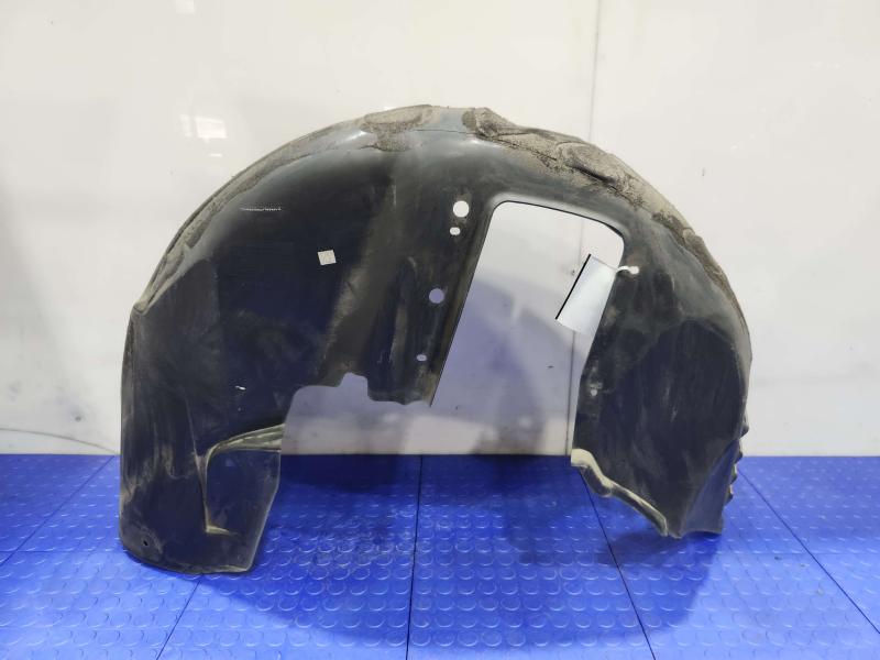 2013 Chrysler 300 Inner Fender Liner