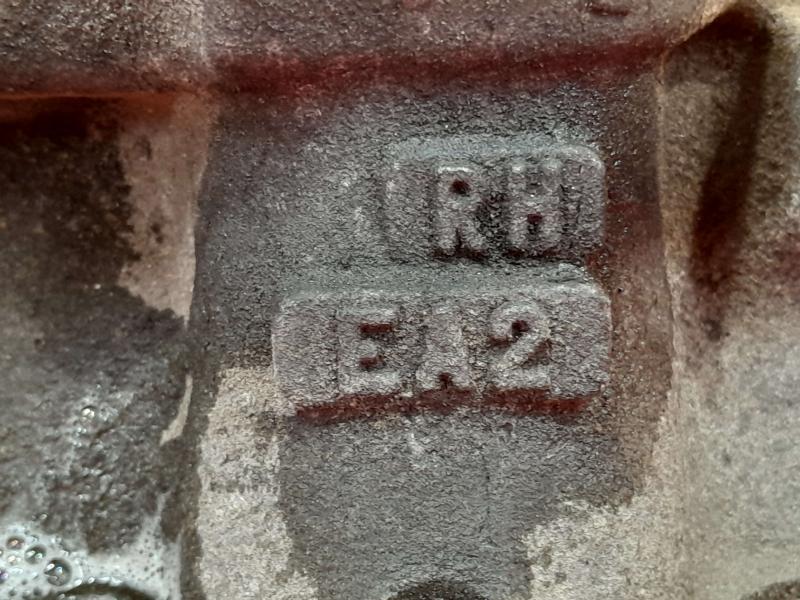 2006 Nissan Pathfinder Intake Manifold