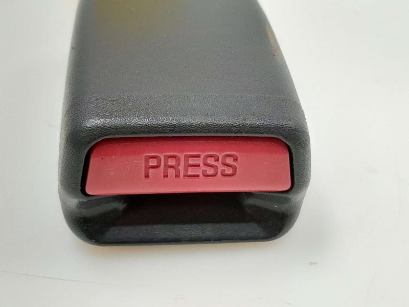 2006 Chevrolet Cobalt Front Seat Belt