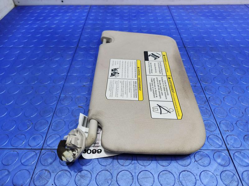 2016 Nissan Rogue Sun Visor