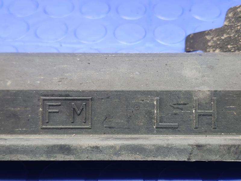 2014 Subaru Forester Rocker Moulding