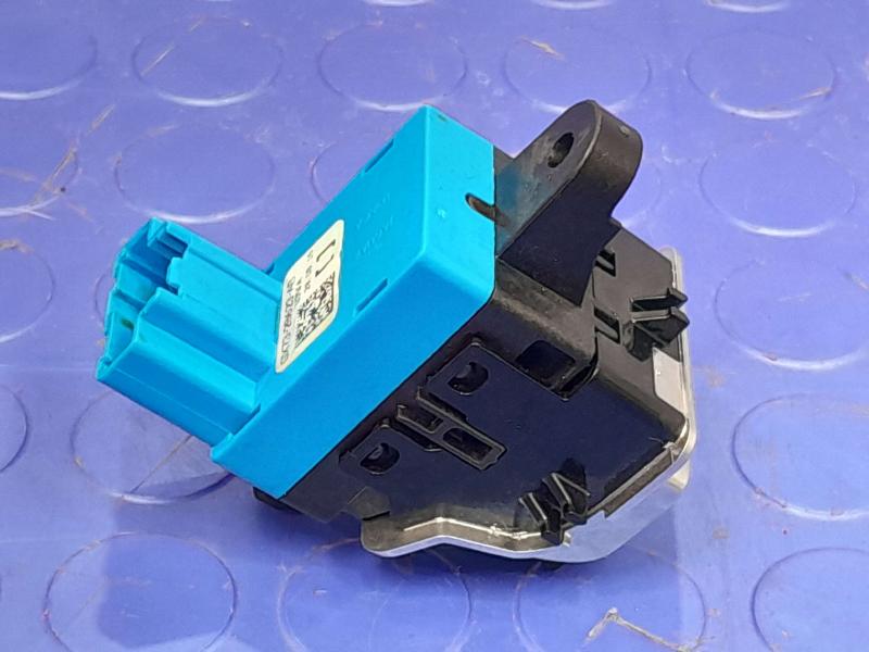 2017-2020 Jaguar XE Electric Parking Brake Control Switch OEM T2H39311