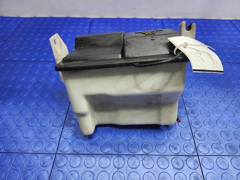 1998-2006 Ford F-150 Windshield Washer Fluid Reservoir Assembly OEM 7L3Z17618A