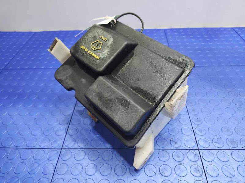 1998-2006 Ford F-150 Windshield Washer Fluid Reservoir Assembly OEM 7L3Z17618A