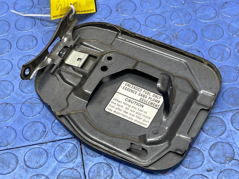2014 Subaru Legacy Fuel Tank Door