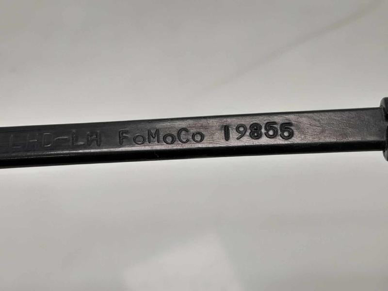 2013 Ford Fusion Wiper Arm