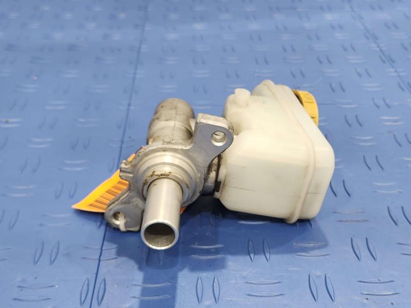 2018 Subaru Forester Master Cylinder