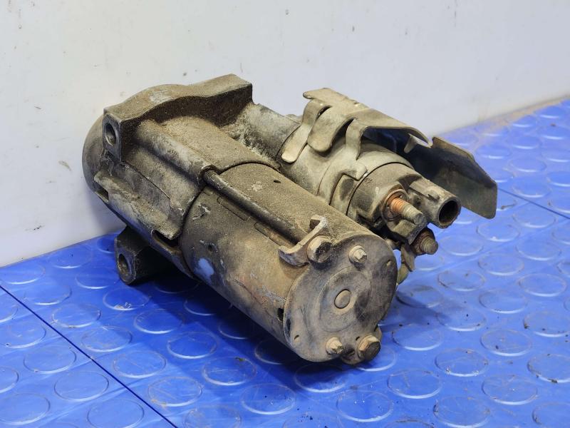 2012 GMC Yukon Starter Motor