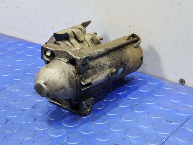 2012 GMC Yukon Starter Motor