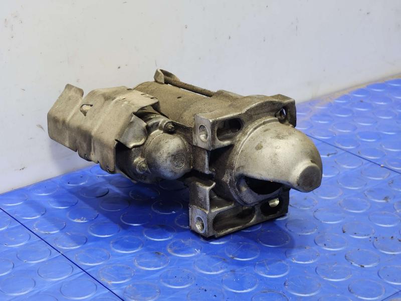 2012 GMC Yukon Starter Motor