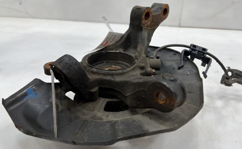 2004 - 2009 Toyota Camry 2.4L Front Spindle Knuckle w/ Hub RH Passenger Side OEM 43211AA010