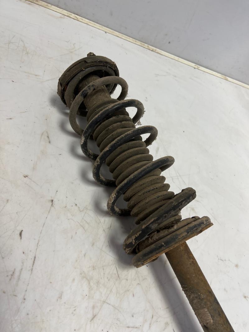 1998 - 2002 Honda Accord Rear Strut Assembly LH or RH 2.3L 4Dr Sedan ONLY OEM 52611S84A01
