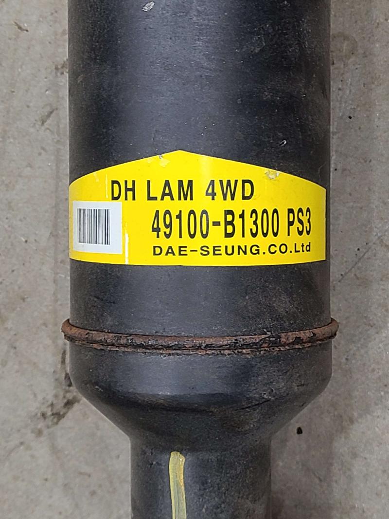 2015 Genesis Genesis Rear Drive Shaft