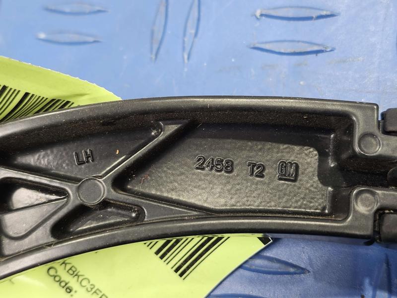 2015 Chevrolet Tahoe Wiper Arm