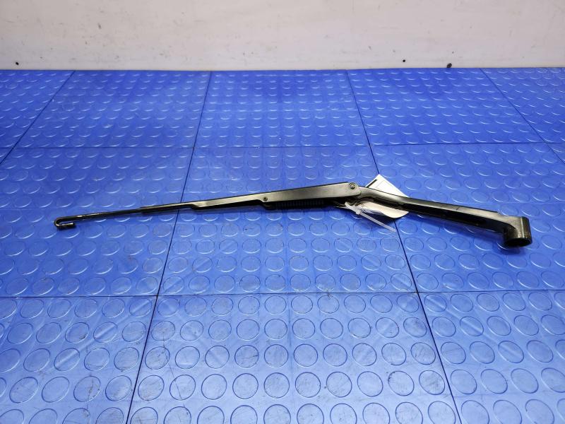 2022 Nissan Altima Wiper Arm
