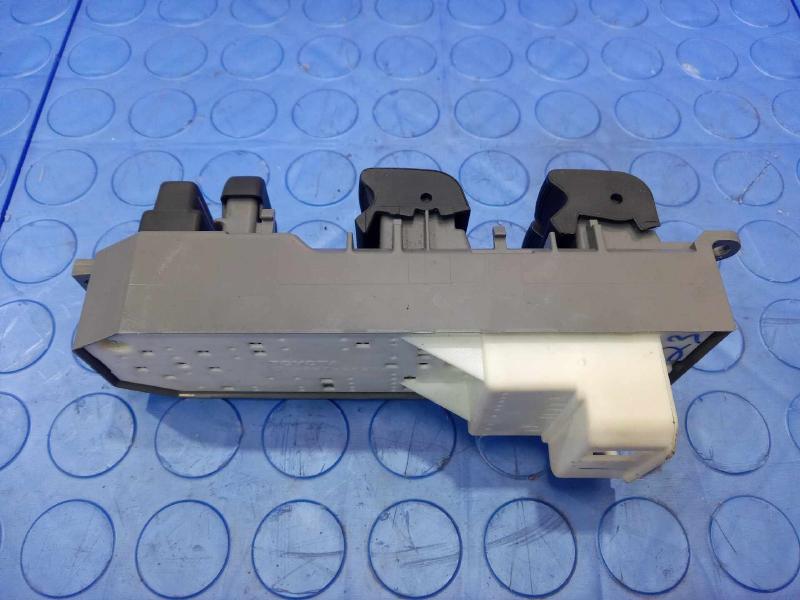 2008-2013 Toyota Highlander Master Window Switch Assembly Replaces OEM 8482006061