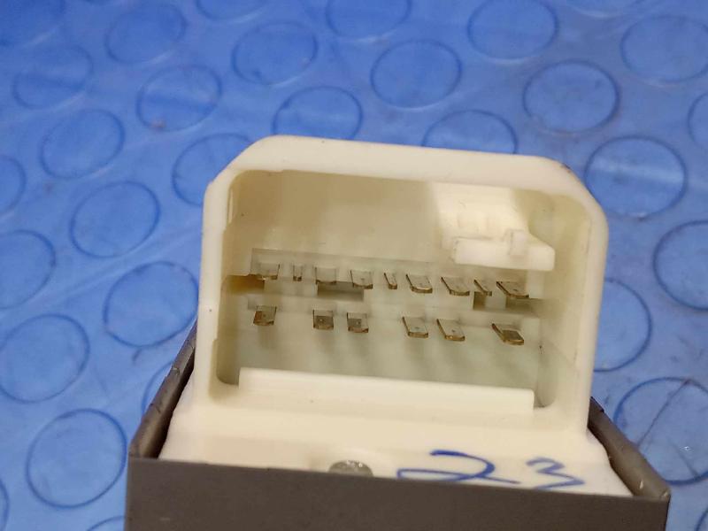 2008-2013 Toyota Highlander Master Window Switch Assembly Replaces OEM 8482006061
