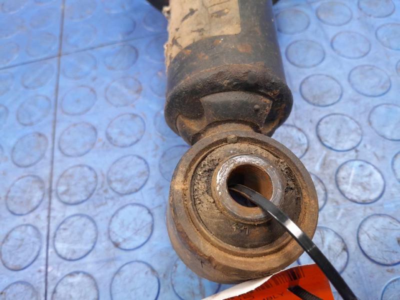 2004 Toyota Tacoma Strut Assembly