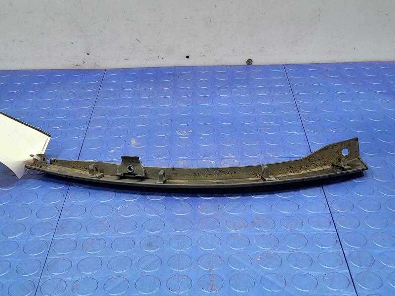 2014 Toyota RAV4 Wheel Opening Moulding