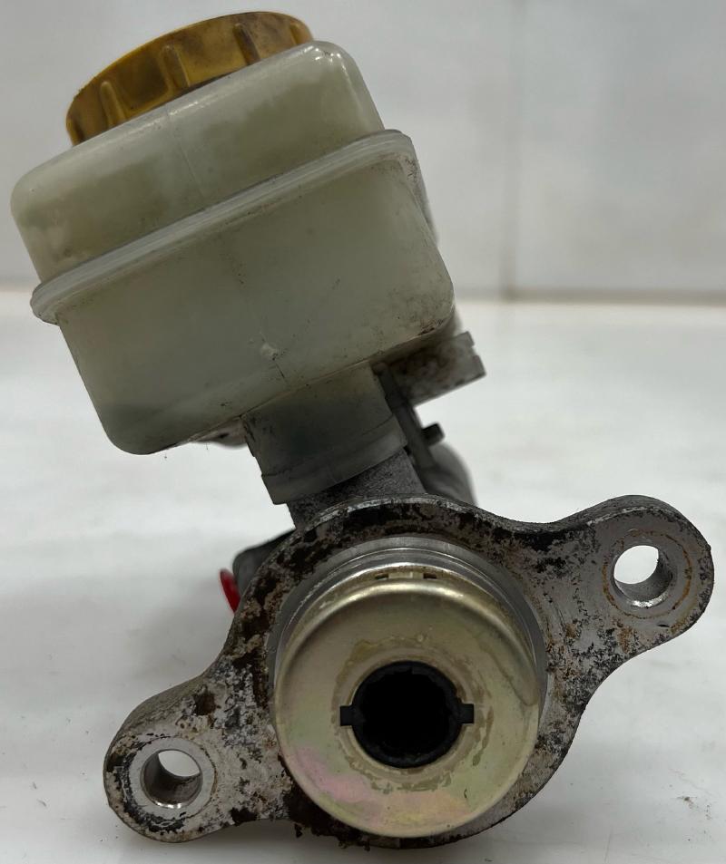 2002 Subaru Impreza Master Cylinder