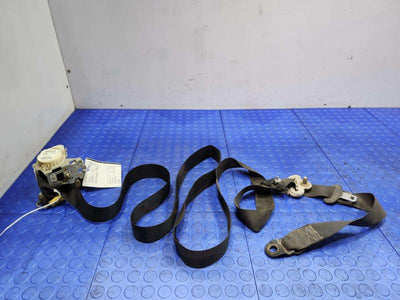 2012 Chrysler Town & Country Front Seat Belt