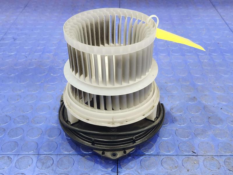2017 Toyota Prius Blower Motor