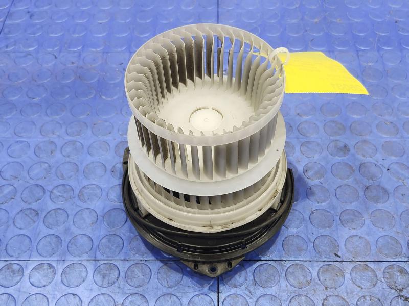 2017 Toyota Prius Blower Motor