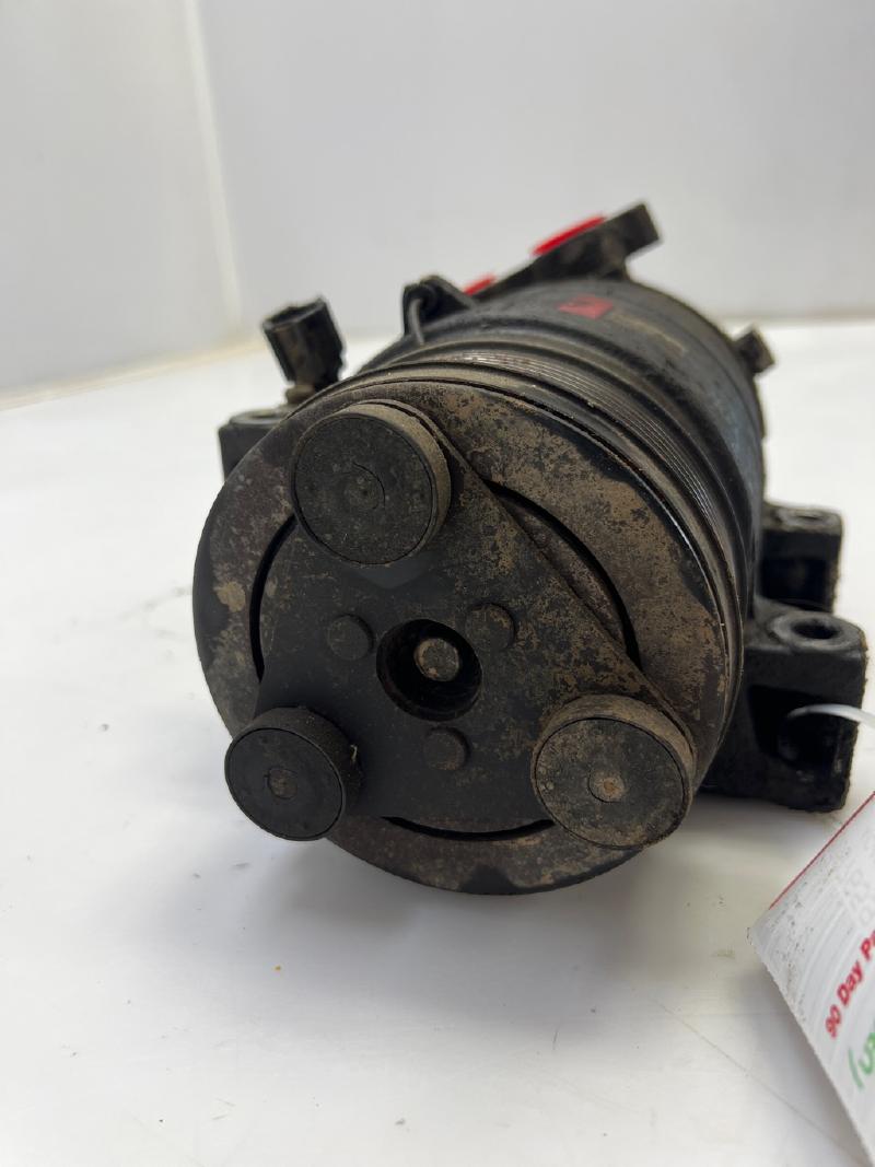 2004 - 2006 Nissan Titan Armada QX56 AC Compressor OEM 926007S000