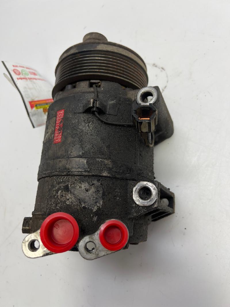 2004 - 2006 Nissan Titan Armada QX56 AC Compressor OEM 926007S000