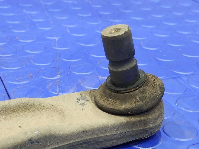 2009 Chevrolet Malibu Lower Control Arm Front