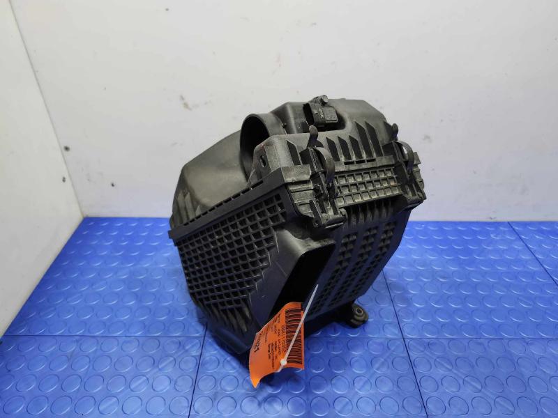 2013 Hyundai Santa Fe Air Cleaner