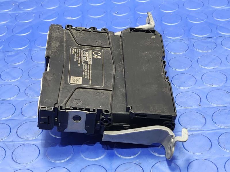 2018-2020 Toyota Camry Telematics Phone Receiver Module OEM 86740-06010