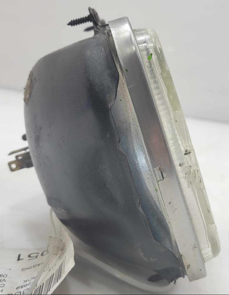 1997 - 2001 Jeep Cherokee Headlight Assembly RH Passenger Side OEM L00H6054