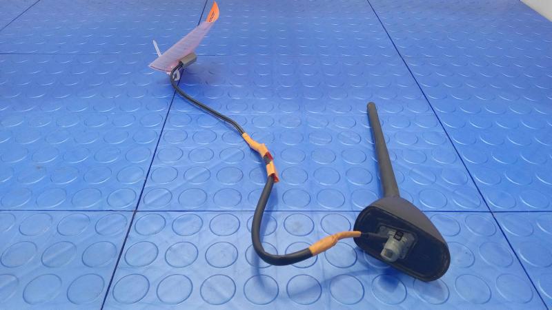 2011-2013 Subaru Forester Satellite Radio Antenna Assembly OEM 86321SC600