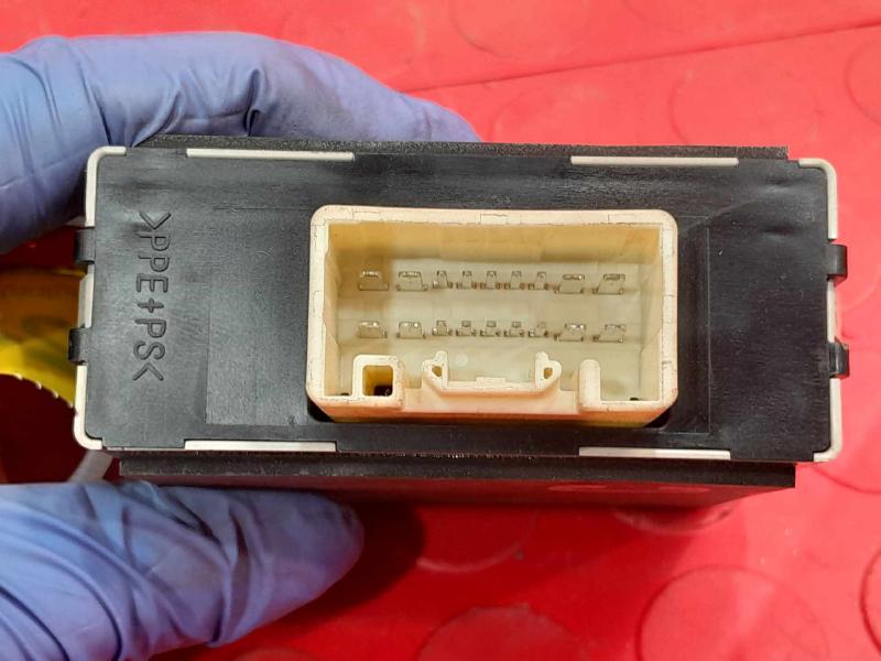 2013-2020 Toyota 4Runner Turn Signal Flasher Assembly Module OEM 81980-60160