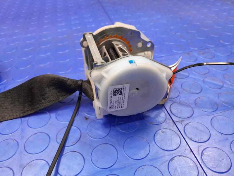 2015 Ford Mustang Rear Seat Belt
