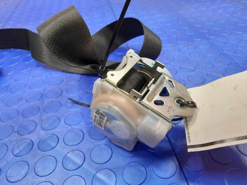 2015 Ford Mustang Rear Seat Belt