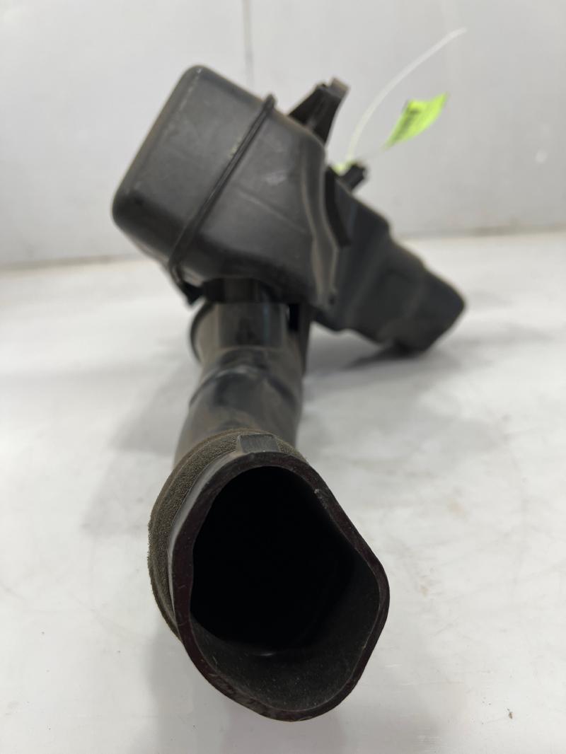 2010 2011 Toyota Prius 1.8L Engine Air Resonator OEM 17750-37010