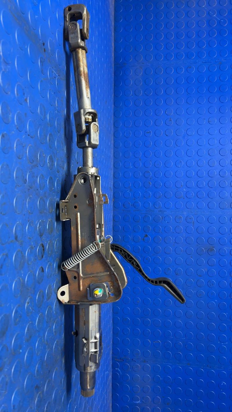 2013 Volkswagen Jetta Steering Column