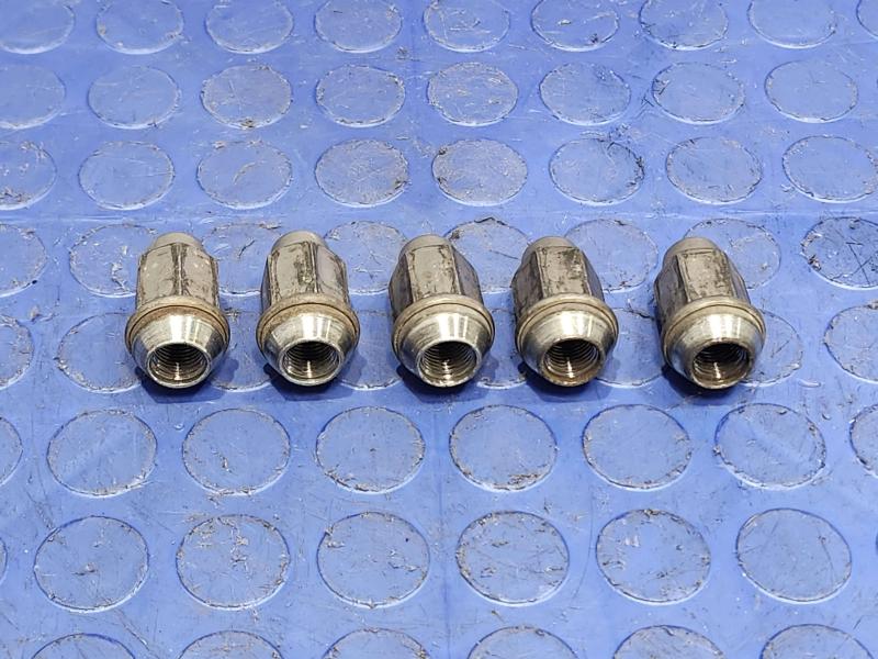 2011 Ford Edge Lug Nuts