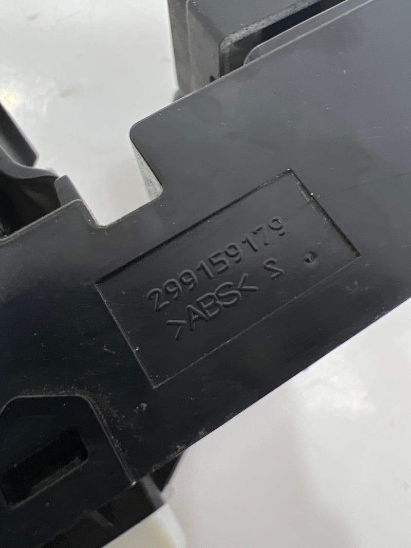 2017 Hyundai Elantra Door Switch Front